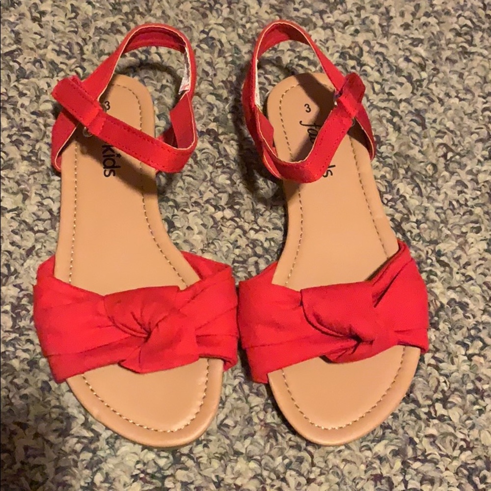 red sandals